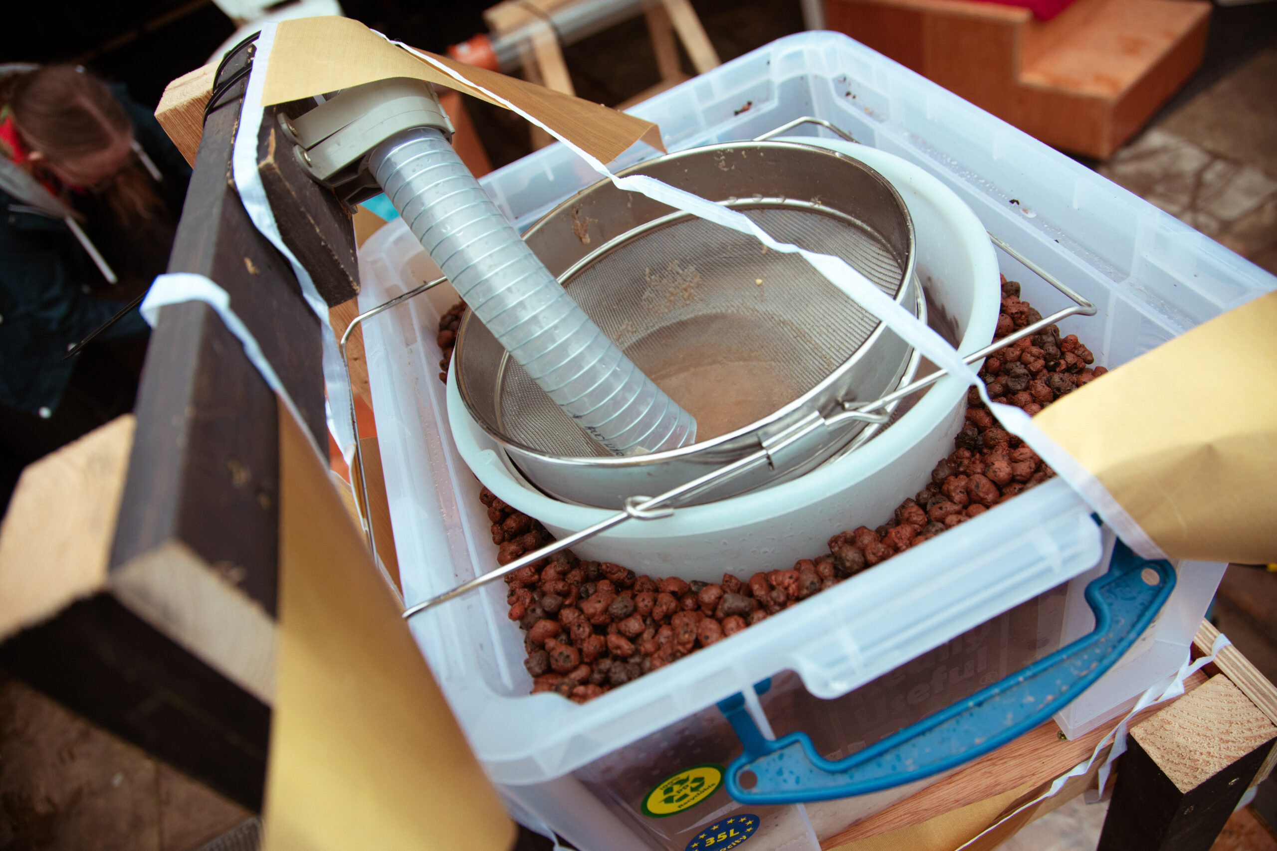 4A0A1425 filtration set up FOM (LR pick too)